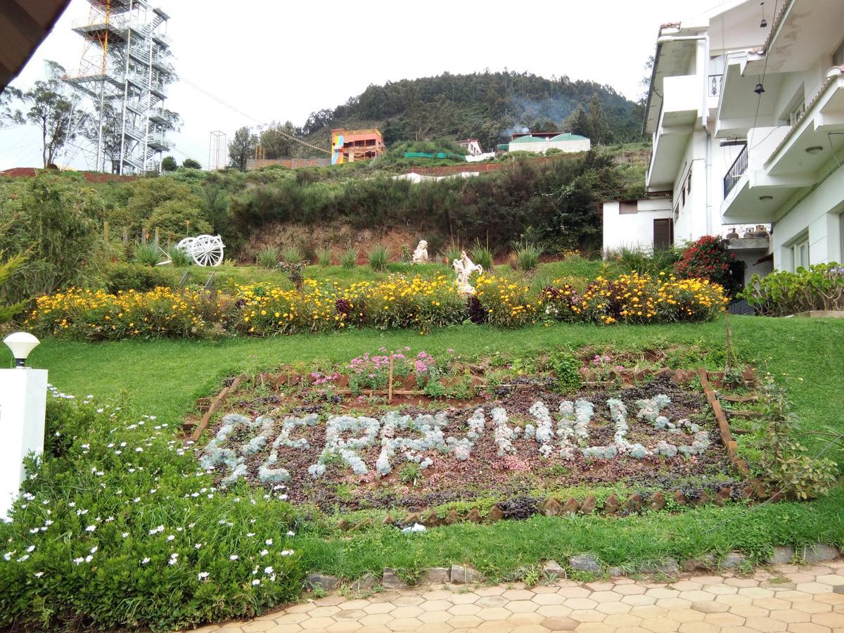 Berry Hills Resort Ooty Buitenkant foto