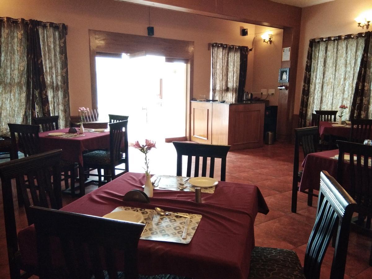 Berry Hills Resort Ooty Buitenkant foto