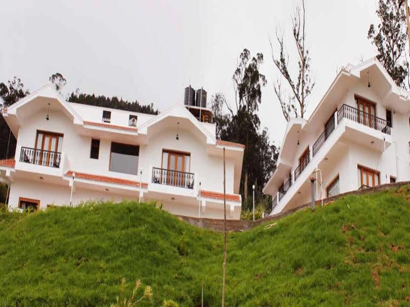 Berry Hills Resort Ooty Buitenkant foto